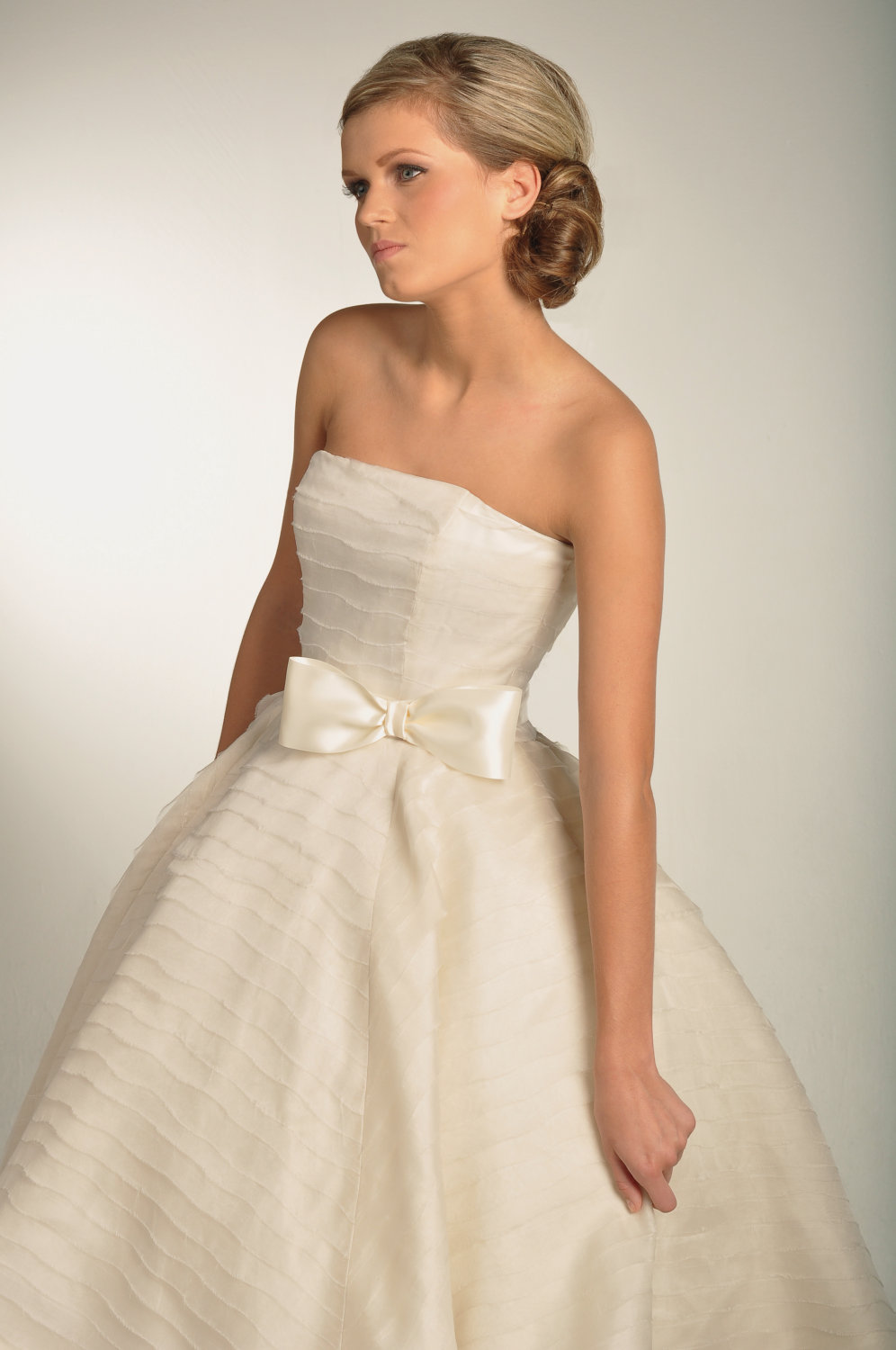 Styling Ideas For A Stunning Ivory Dress Navy Blue Dress
