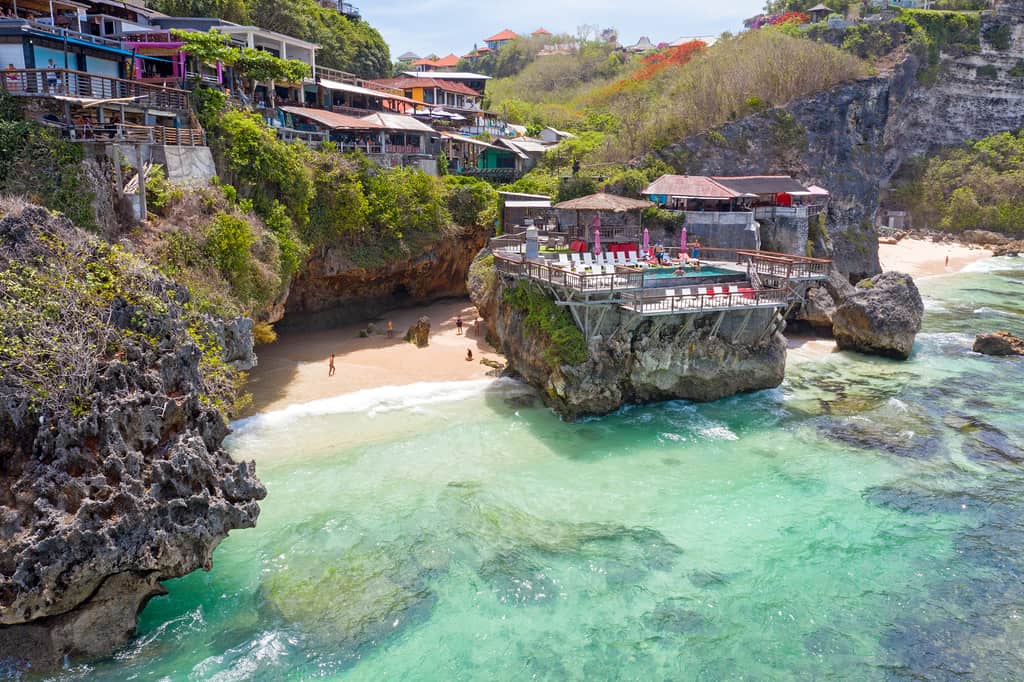 Pantai Suluban Uluwatu Bali