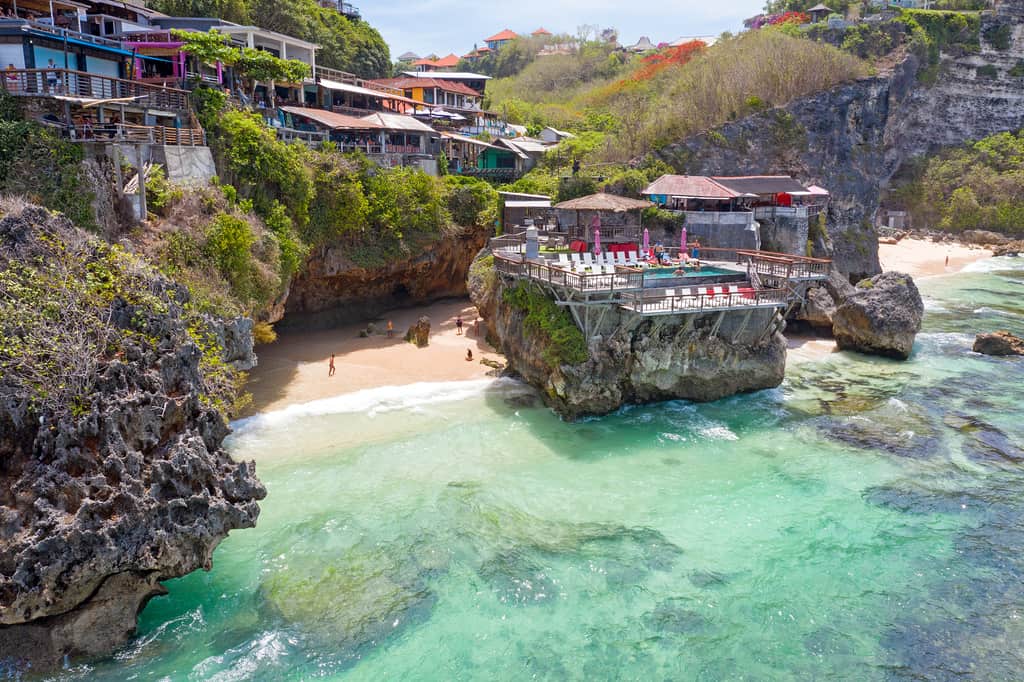 Pantai Suluban Uluwatu Bali 