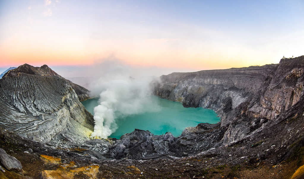 best destinations indonesia, Mount Ijen 