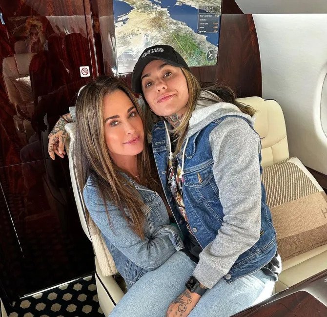 Kyle Richards Faces Rumors of a Romance With Wade