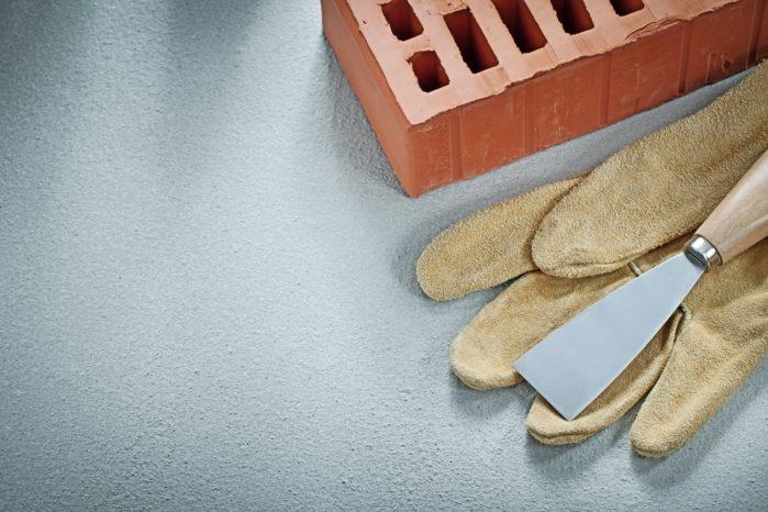 Obtaining a Paint Scraper, Razor Blade, or Putty Knife How to Remove Spray Paint from Plastic: 4 Easy Ways You Need to Follow