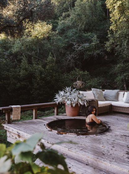 Deck Jacuzzi Deck Jacuzzi