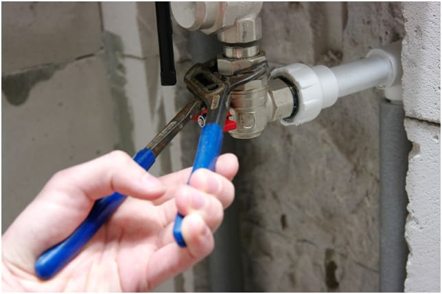 Winterize Pipes How To Winterize Pipes and Plumbing Devices