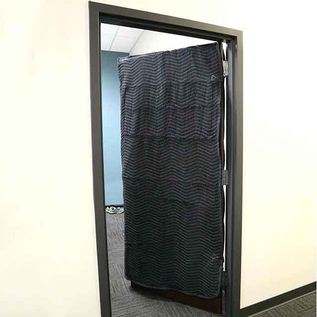 soundproof-blanket soundproof-blanket