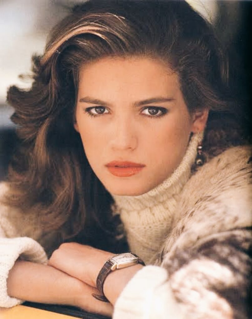 The Story of Gia Carangi The World’s First Supermodel ROOSTERGNN