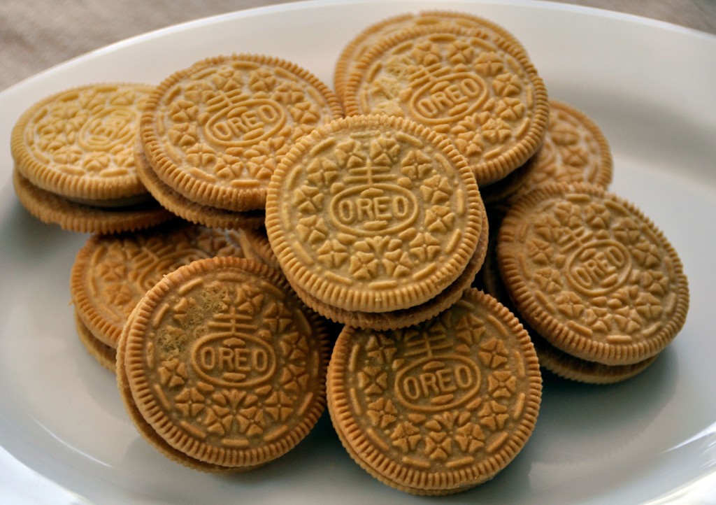 Limited Edition Gingerbread Oreo Cookies Debut At Walmart Rockin Mama™