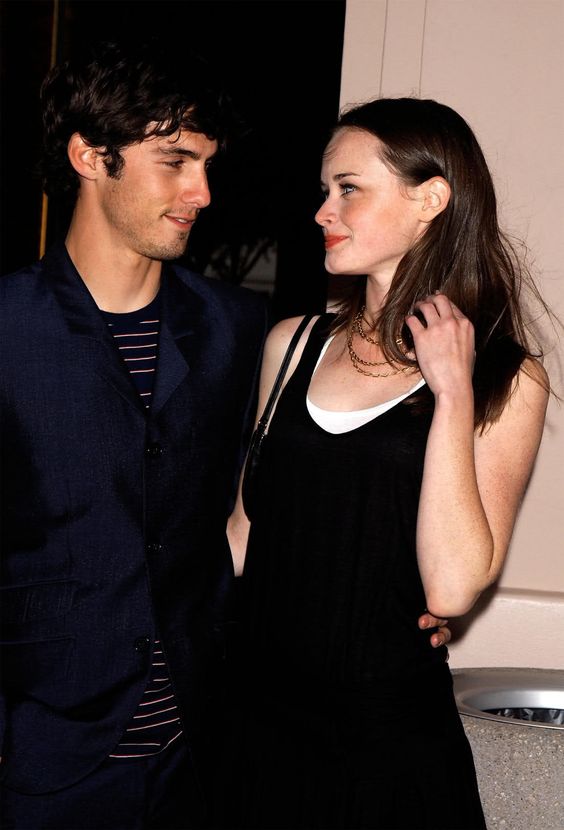 alexis bledel and milo ventimiglia Gilmore Girls Pinterest Alexis