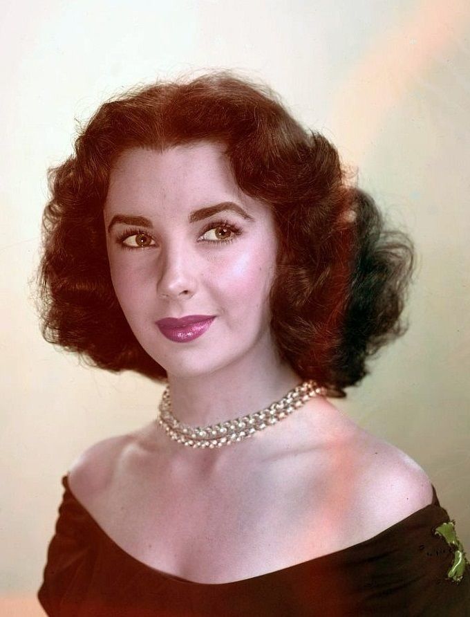 1150 Best images about Elizabeth Taylor♡ on Pinterest Elizabeth