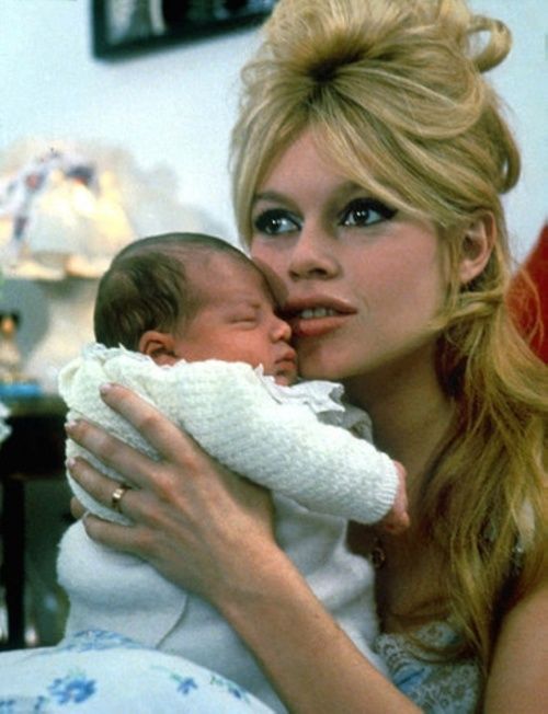 Brigitte Bardot with her son, NicolasJacques Charrier. 1960 baby