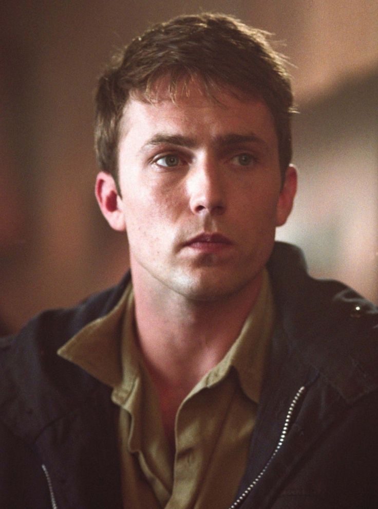 17 Best images about Desmond Harrington on Pinterest Michael c hall