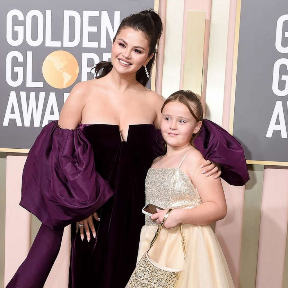Selena Gomez, sister Gracie are too cute on the 2023 Golden Globes red