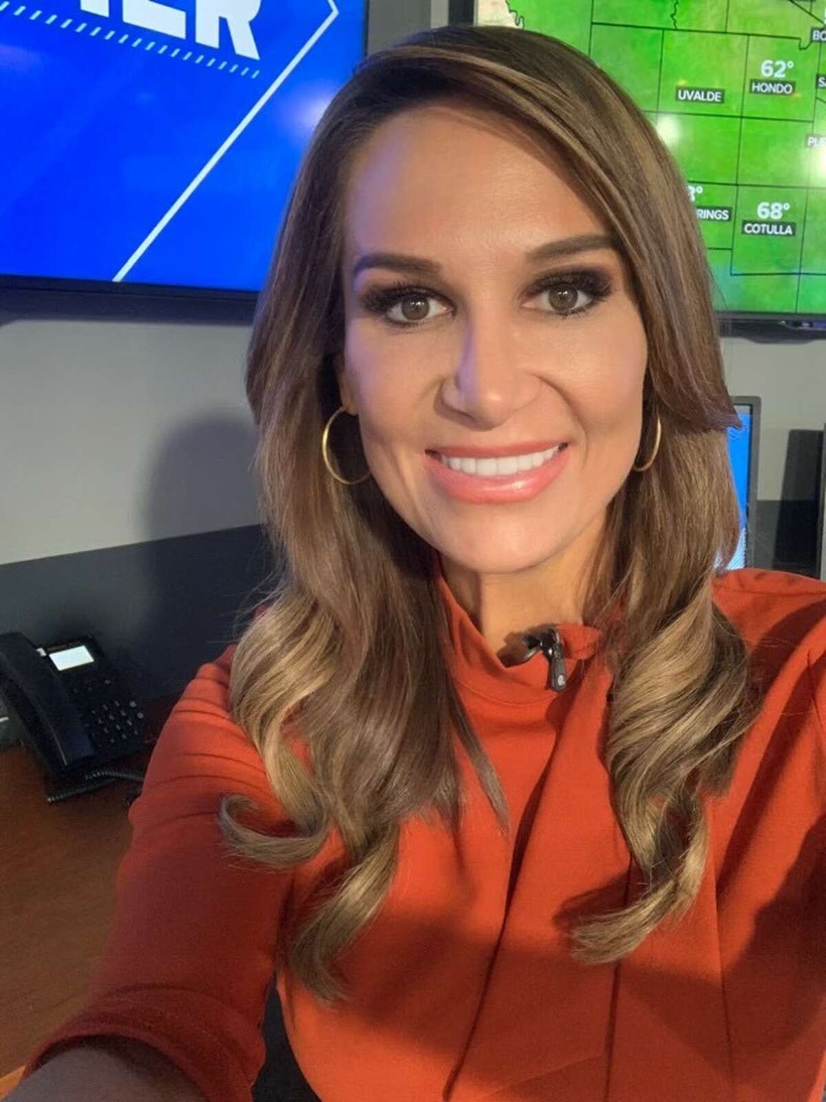 'Family comes first' KENS 5 meteorologist Stacia Willson set to leave