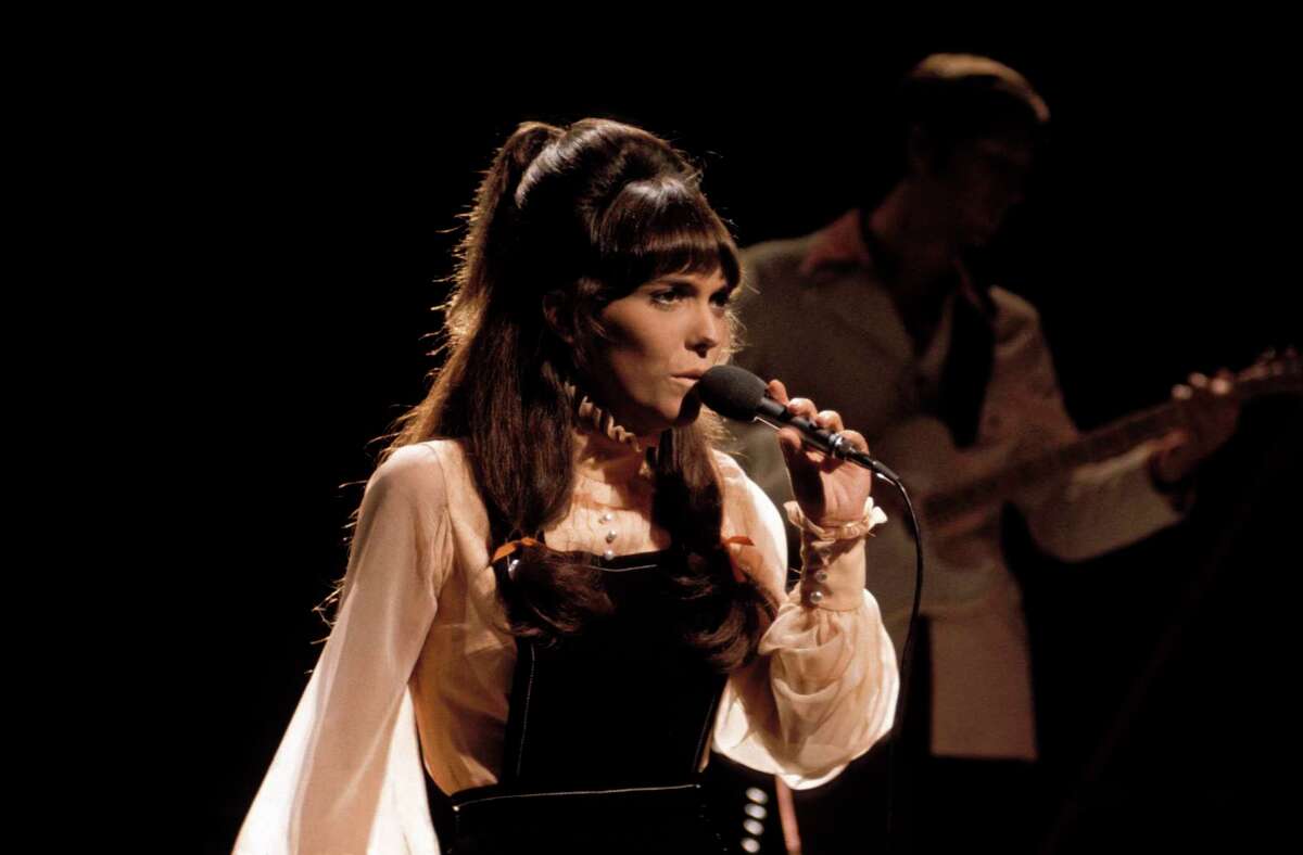 Opinion The enduring enigma of Karen Carpenter