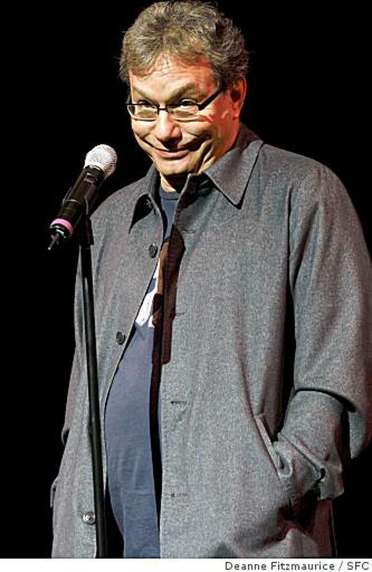Lewis Black finds no shortage of stupidity