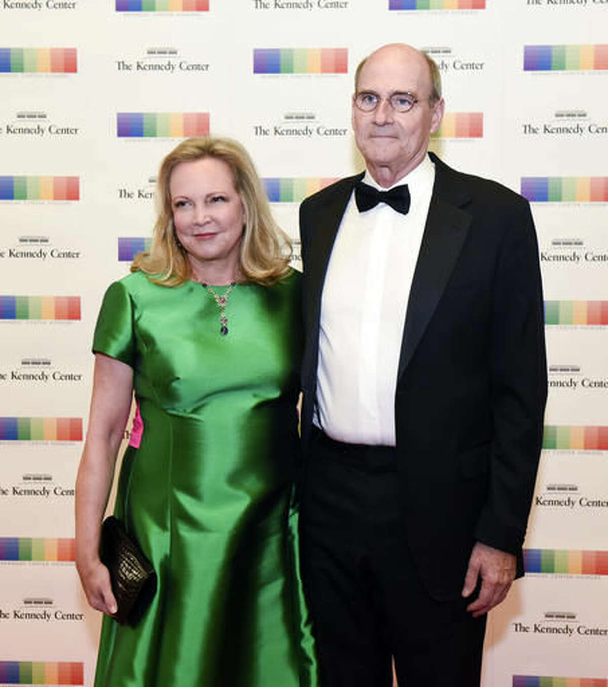 James Taylor, wife donate 10K to Albany Med