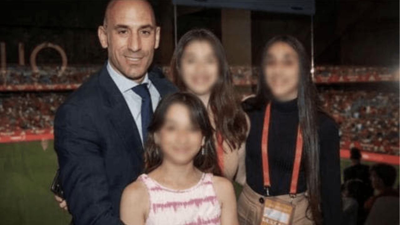 ¿Quién es la madre de las hijas de Luis Rubiales?, así es Manuela