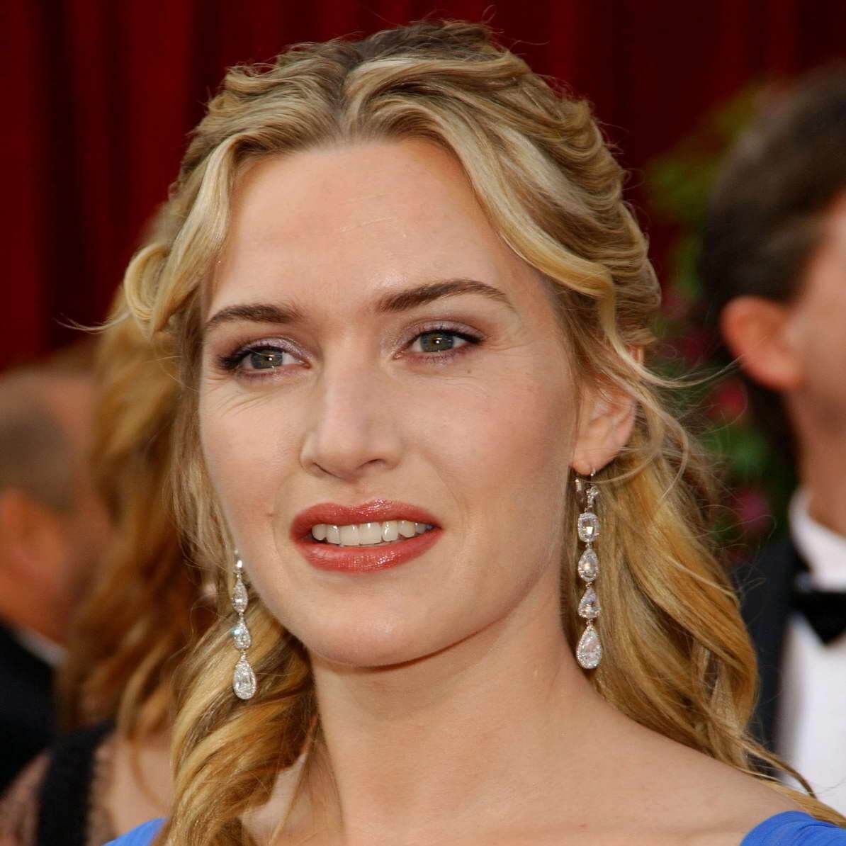 Kate Winslet Biography • CBE • English Actress • English Singer