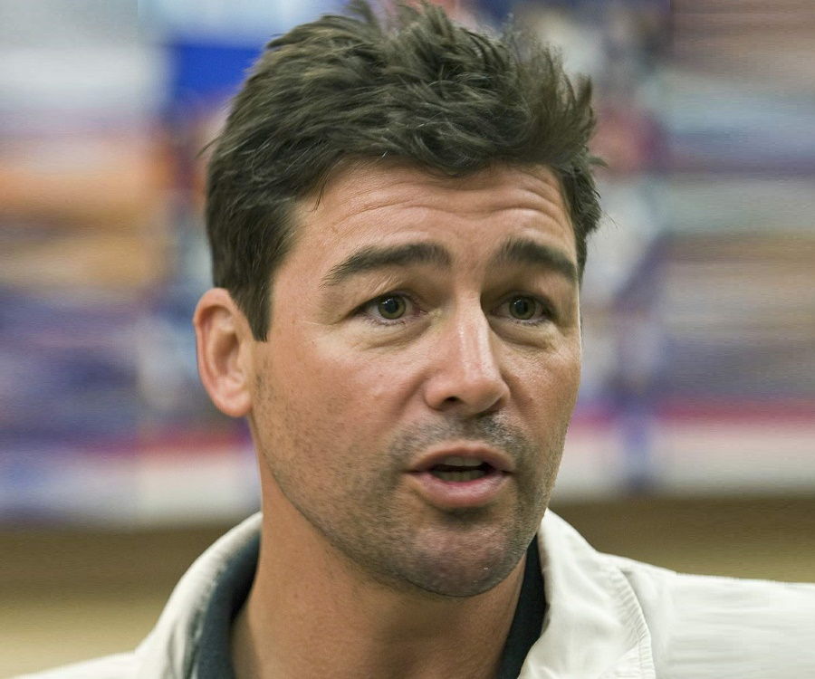 Kyle Chandler Biography life Story, Career, Awards, Age, Height