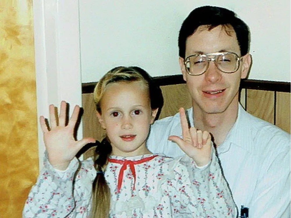 Polygamist prophet Warren Jeffs's daughter speaks about his abusive