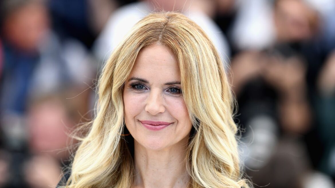 Why did Kelly Preston die so fast? Sound and Silence