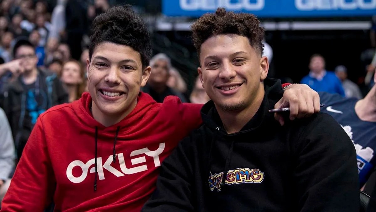 Kansas City bar calls out Patrick Mahomes’ brother Jackson Mahomes over