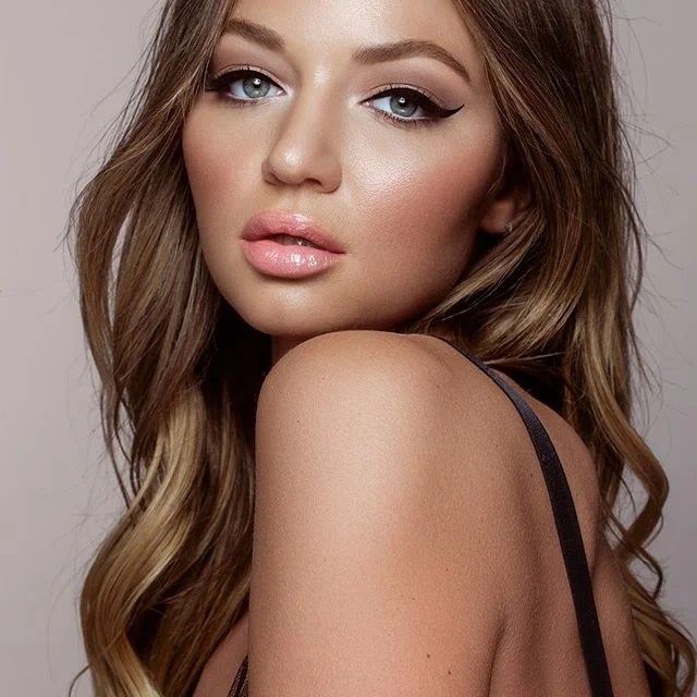 Erika Costell (Model) Bio, Age, Height, Weight, Body Measurements