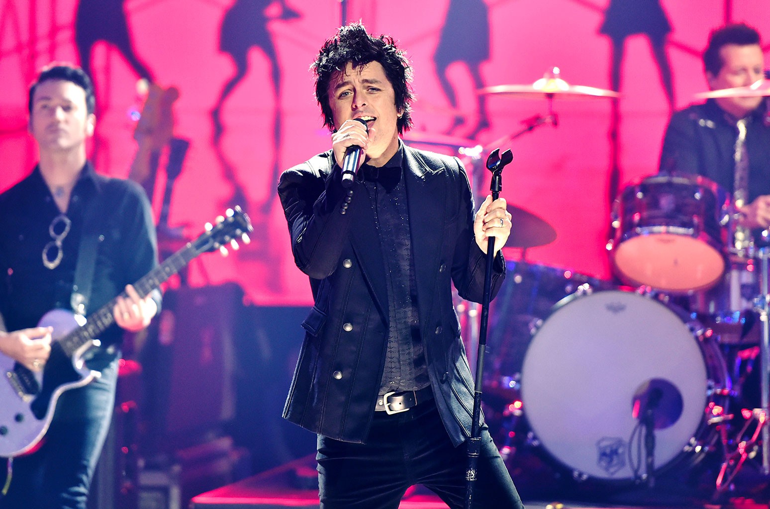 Green Day's Billie Joe Armstrong Covers 'I Think We're Alone Now
