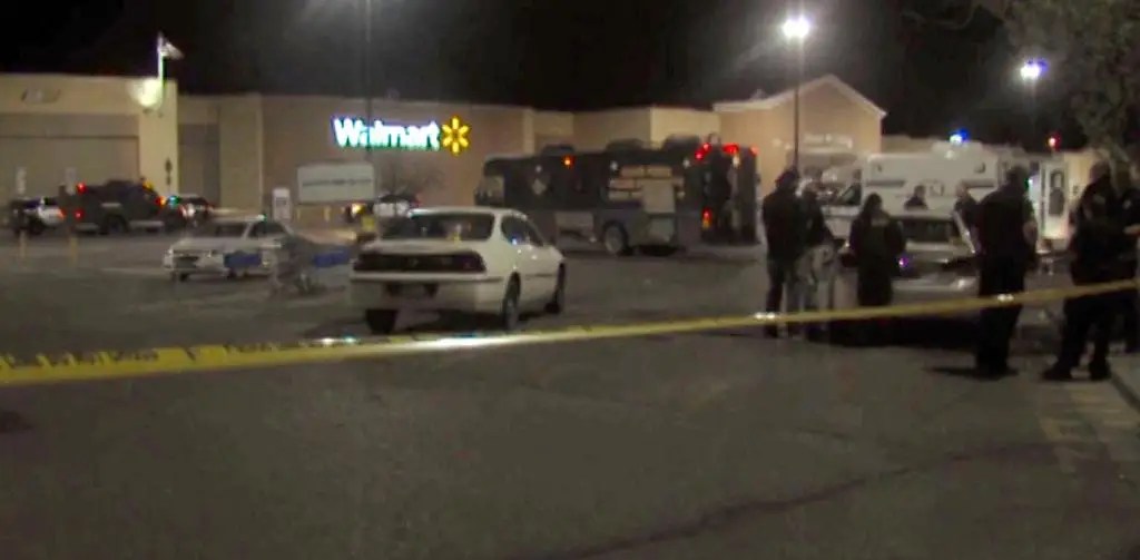 2 dead in shooting at Grand Forks WalMart; several others injured and