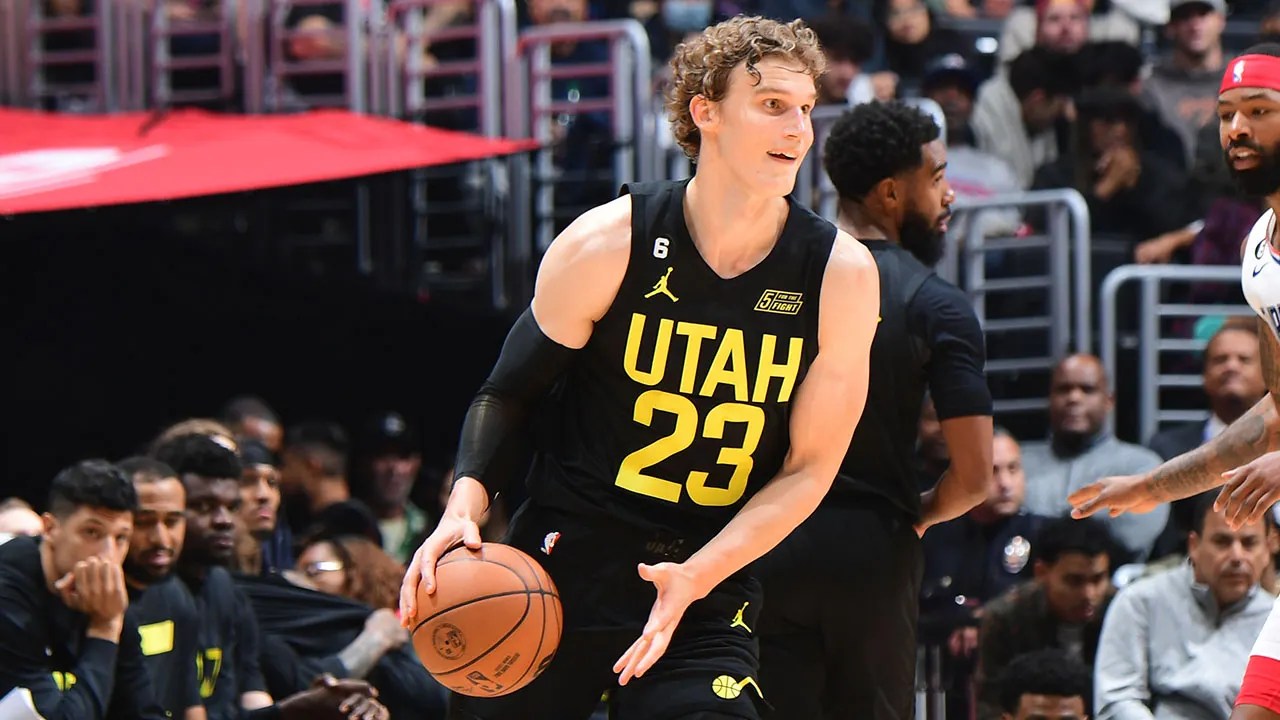 Lauri Markkanen says tanking chatter 'fuels' Jazz, who are off to