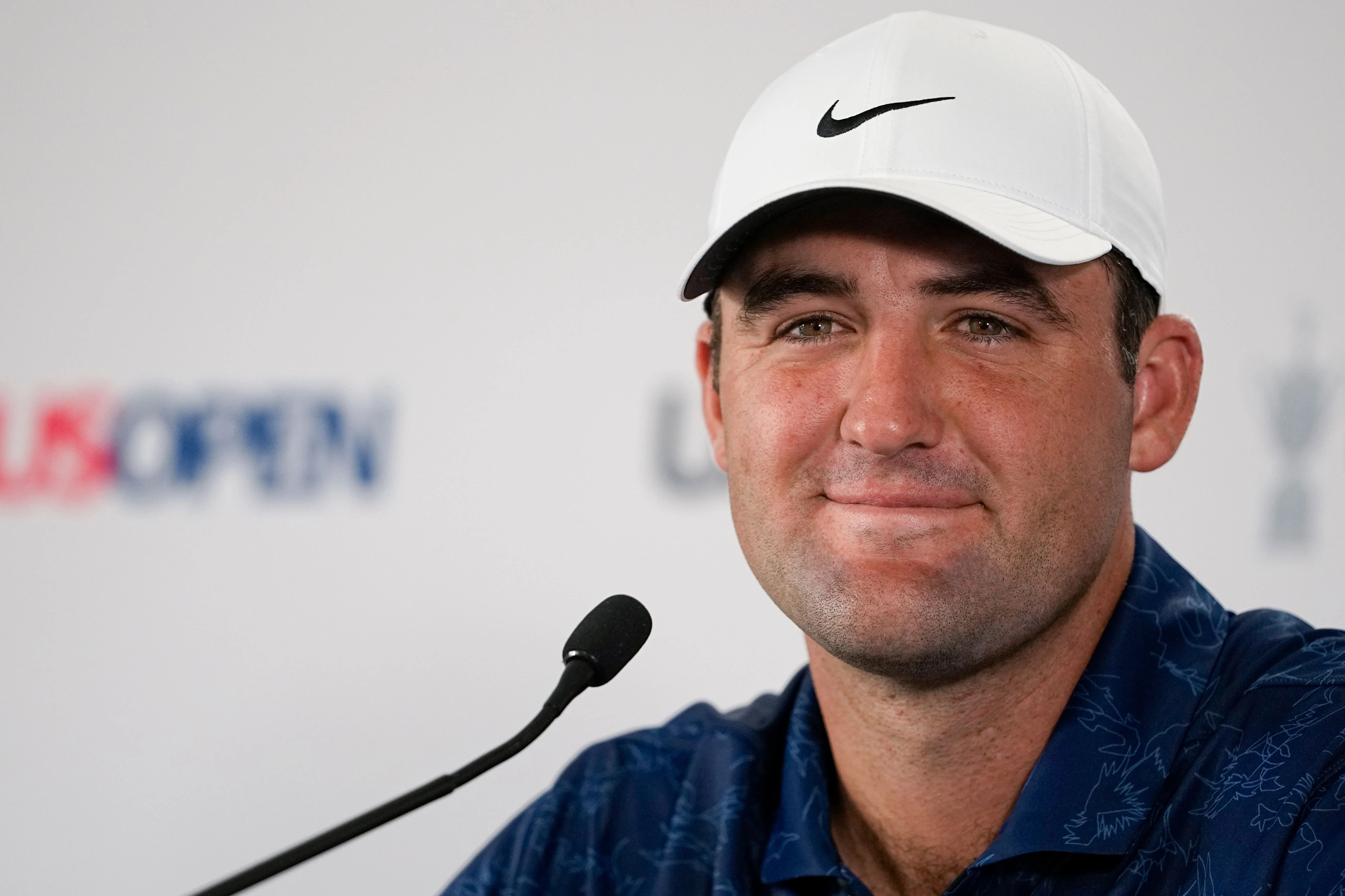 Scottie Scheffler considers putter change to solve problems ahead of US