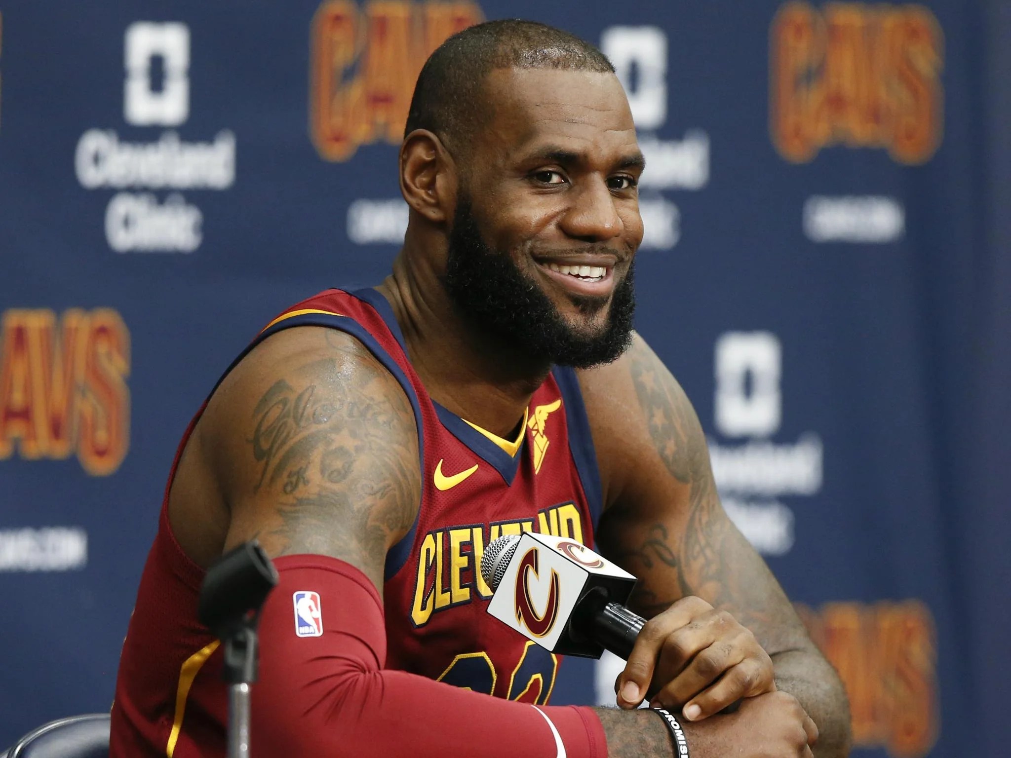 LeBron James on Trump's NFL attack 'The people run the country, not