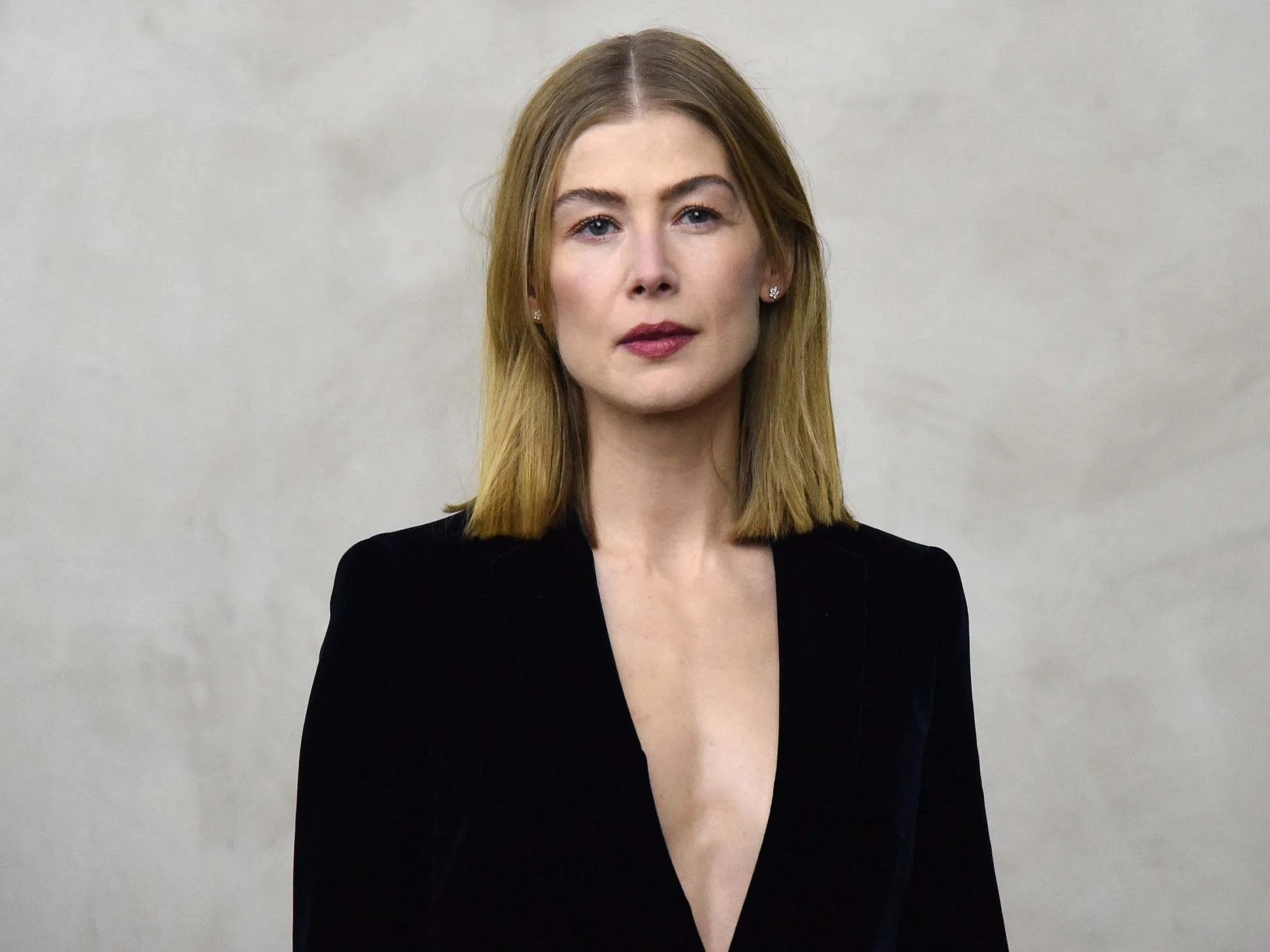 Rosamund Pike ‘How do you feel when someone calls you an English rose