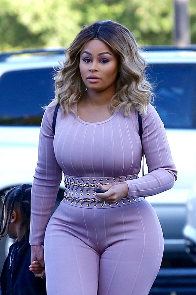 Blac Chyna flaunts incredible 21lb weight loss just two weeks after