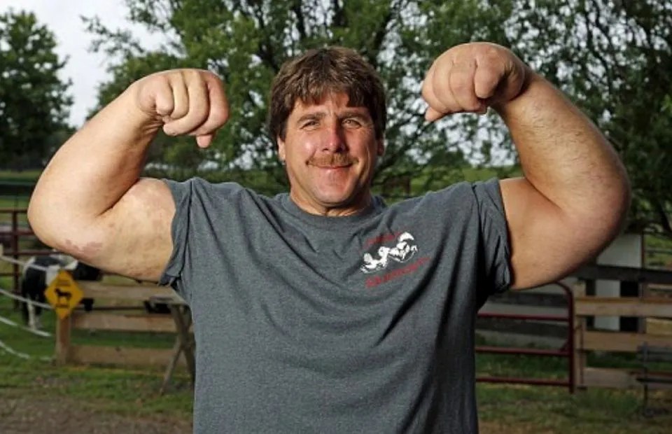 Armwrestling champion Jeff Dabe has monstrous hands and 19 inch forearms