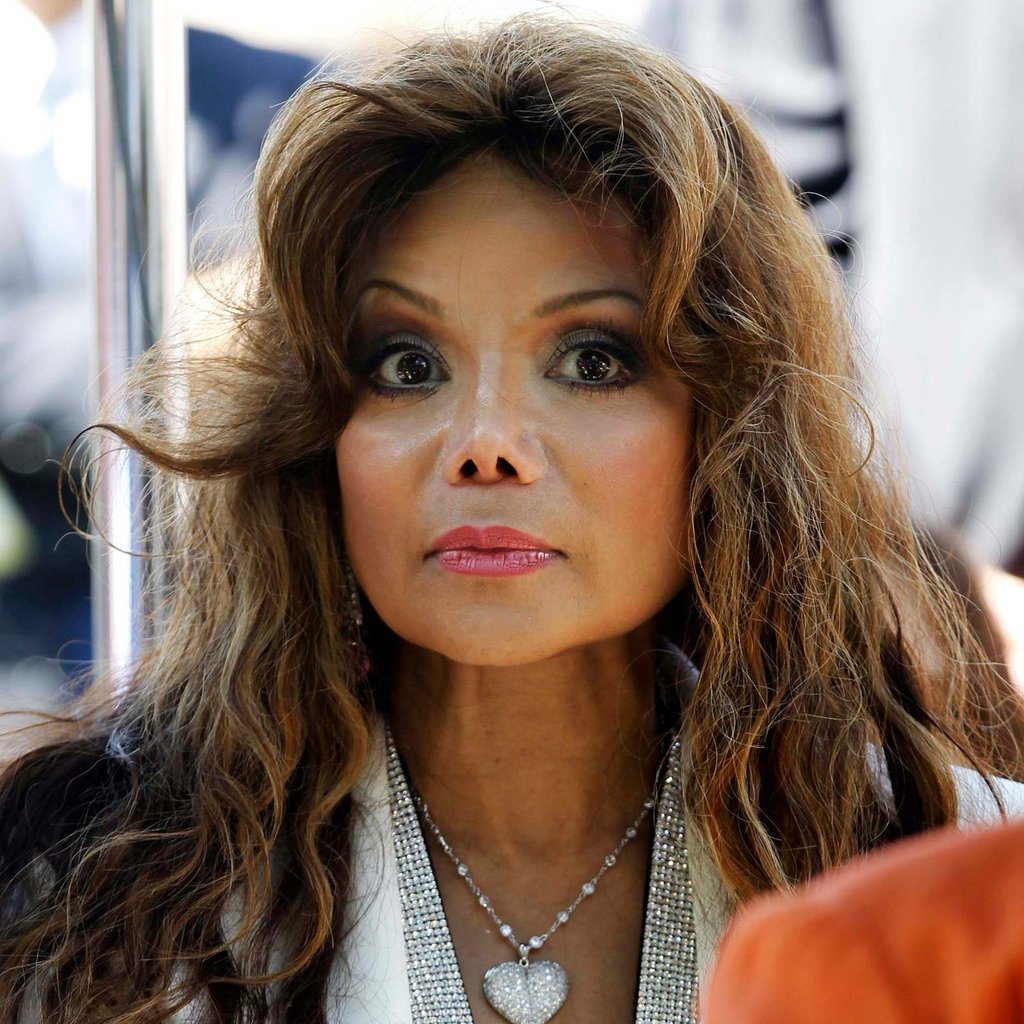 Michael Jackson Tribute Angers Fans and Divides His Family The New