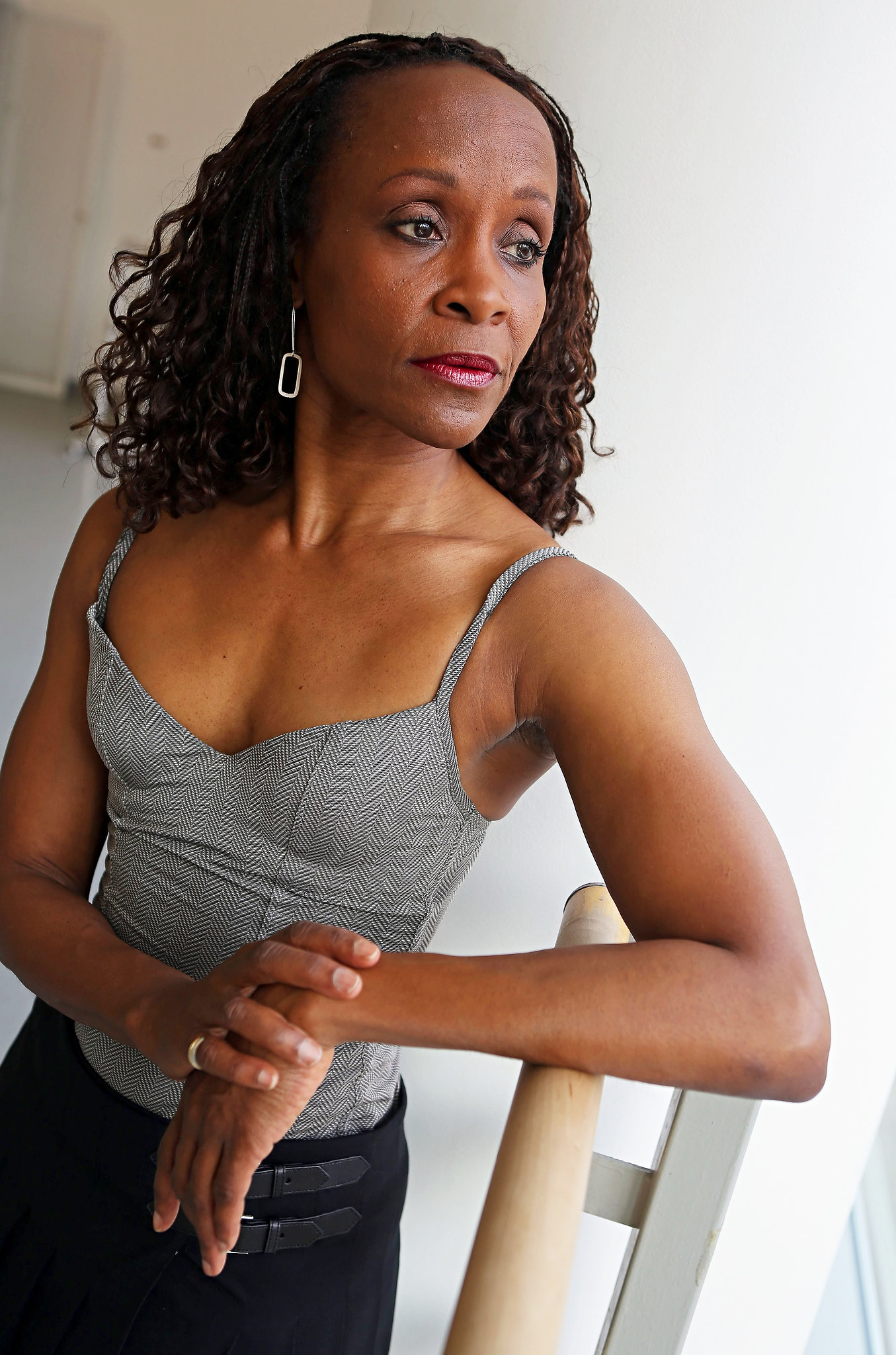 Renee Robinson, Ailey Dancer, Retiring After Three Decades The New York Times