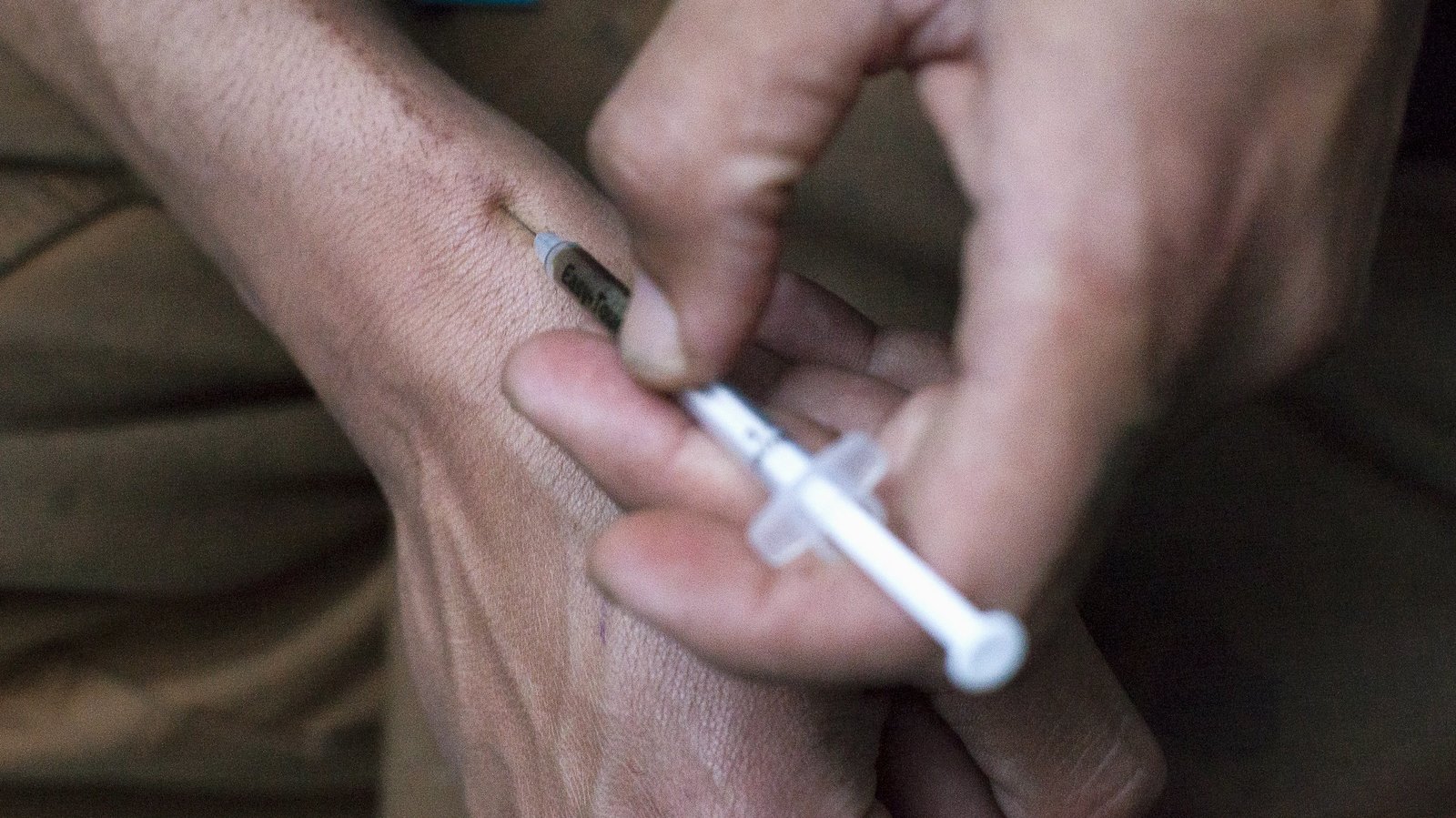 Seattle’s Potential Solution for Heroin Epidemic Places for Legal Drug Use The New York Times