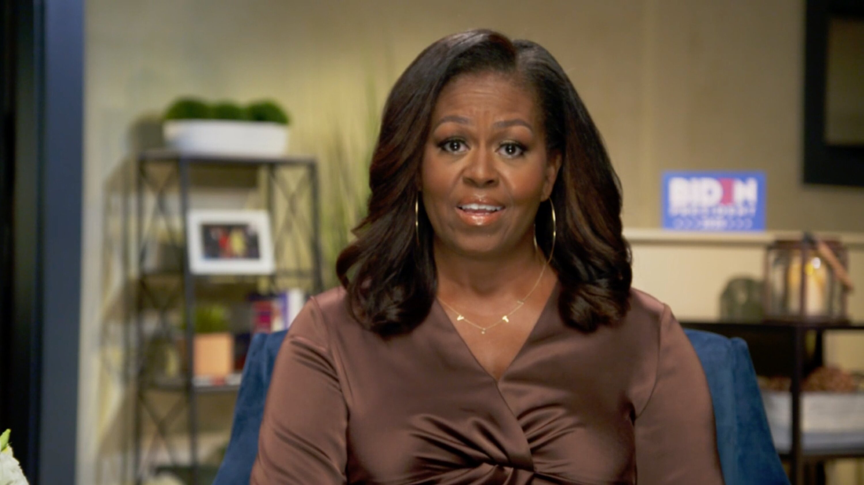 Michelle Obama Calls Trump ‘Wrong President for Our Country,’ Urging