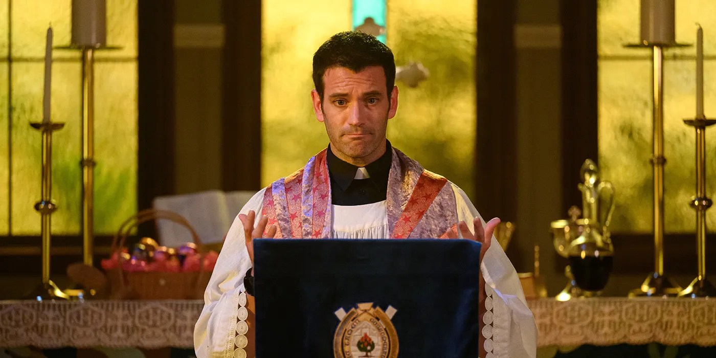 Colin Donnell evades the Chicago mob by disguising himself as a priest