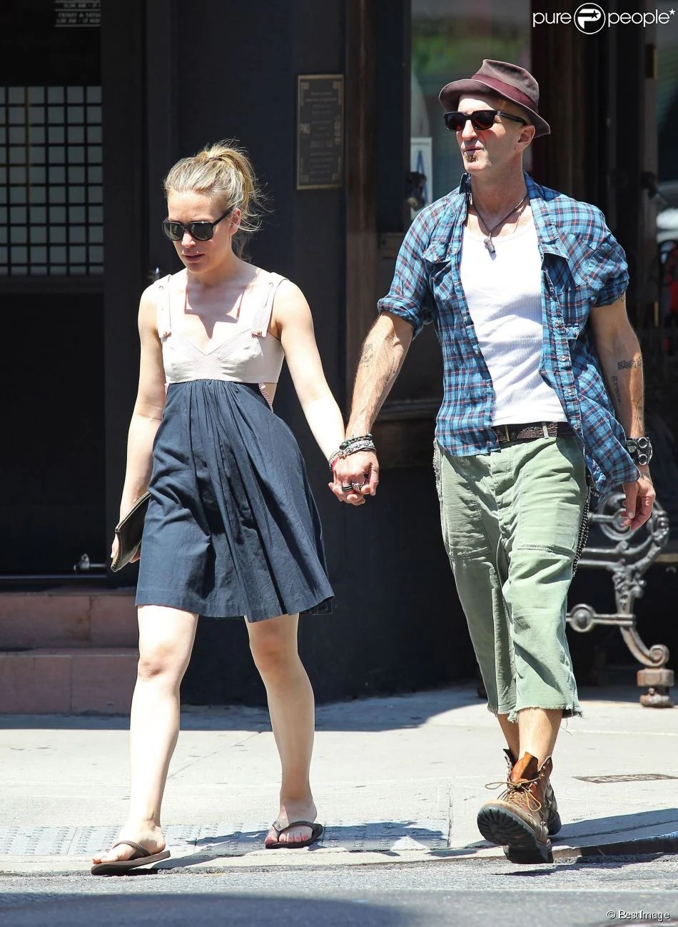 Piper Perabo and husband Stephen Kay married since 2014 without divorce