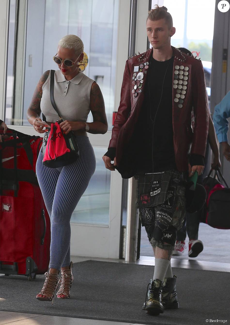 Exclusif Amber Rose et Machine Gun Kelly à l'aéroport de New York le