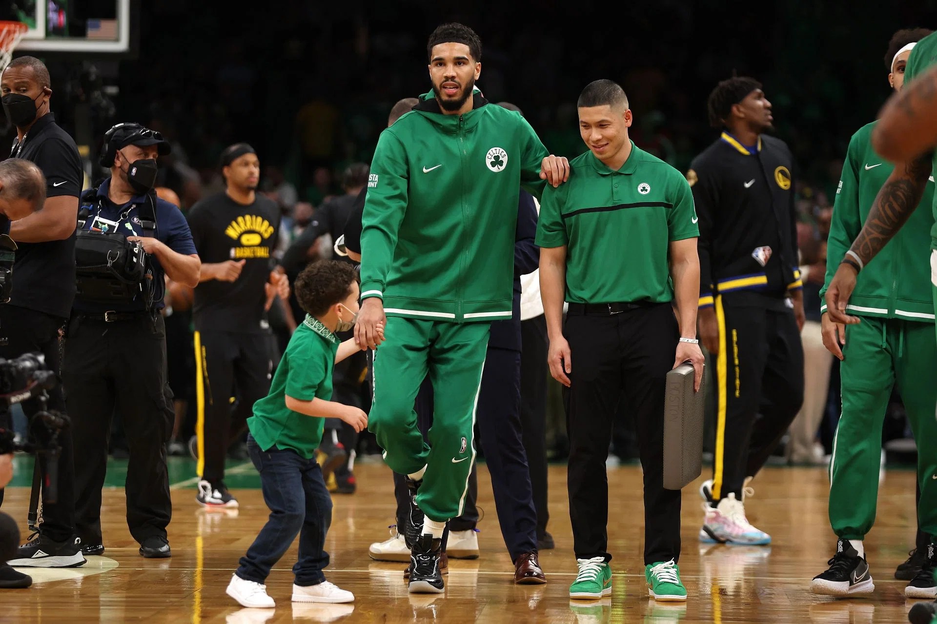 Which of Jayson Tatum's girlfriends is the mother of his son Deuce Tatum?