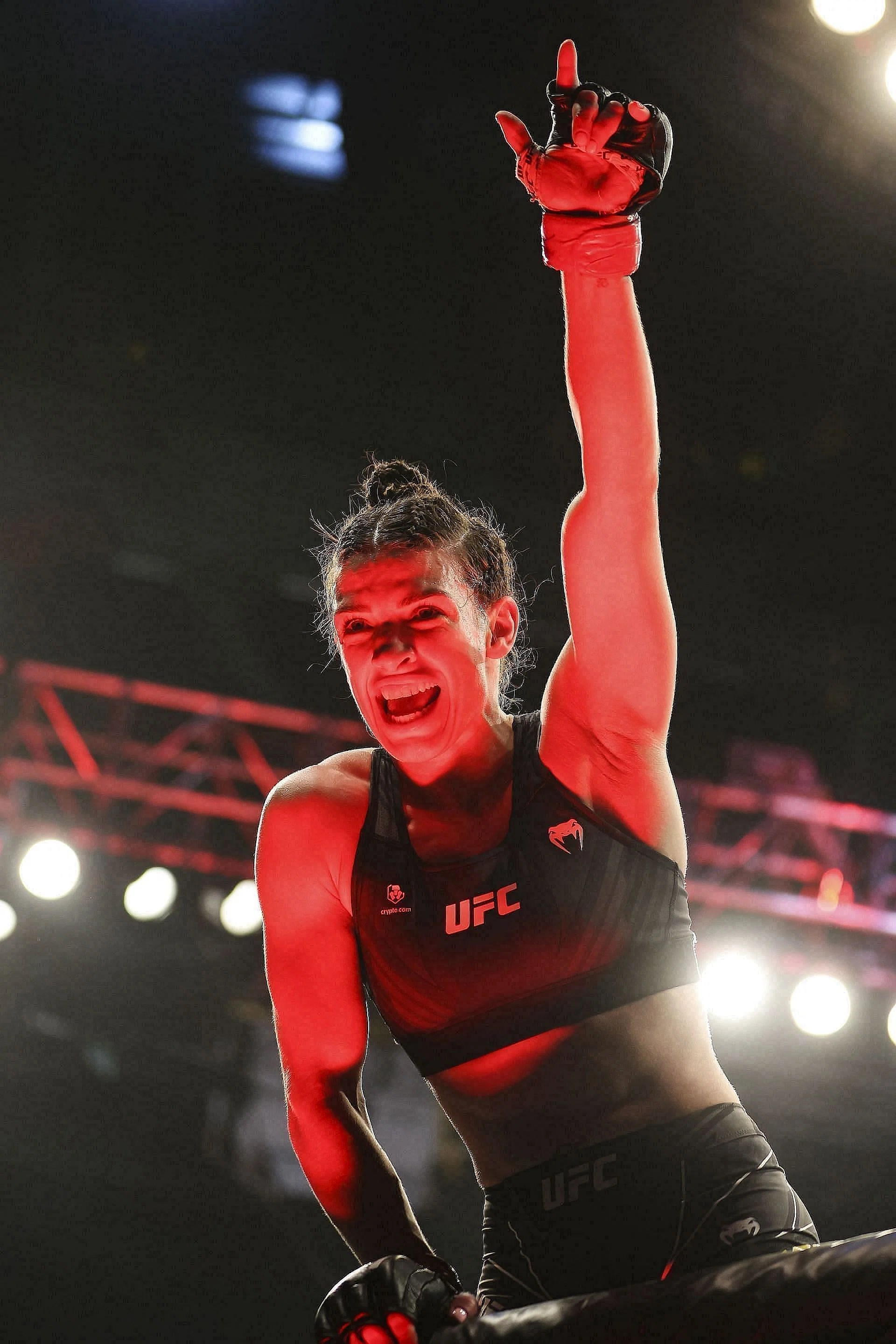 Who is Mackenzie Dern's Dad?