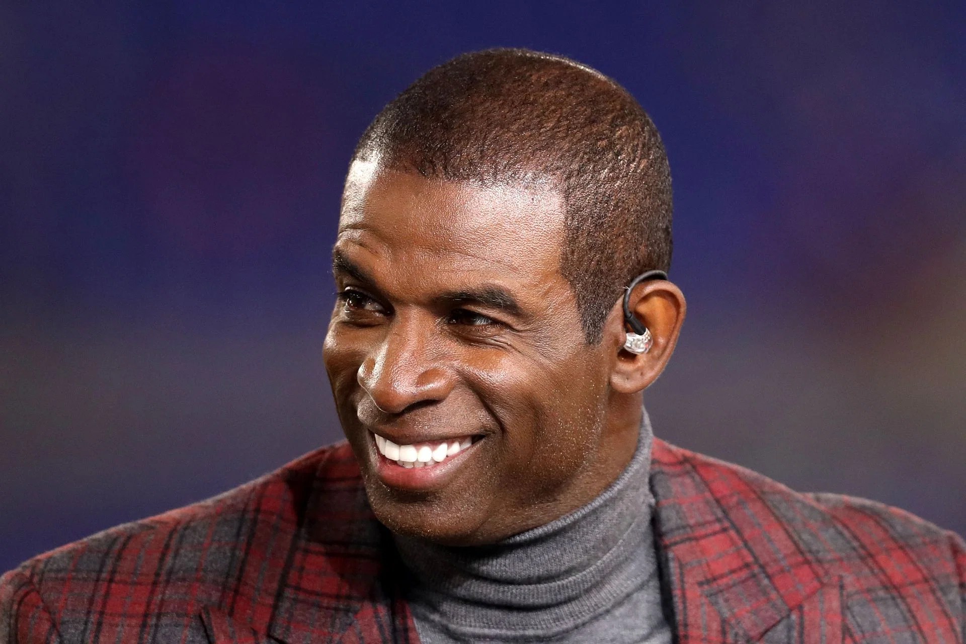 How many sons does Deion Sanders have?