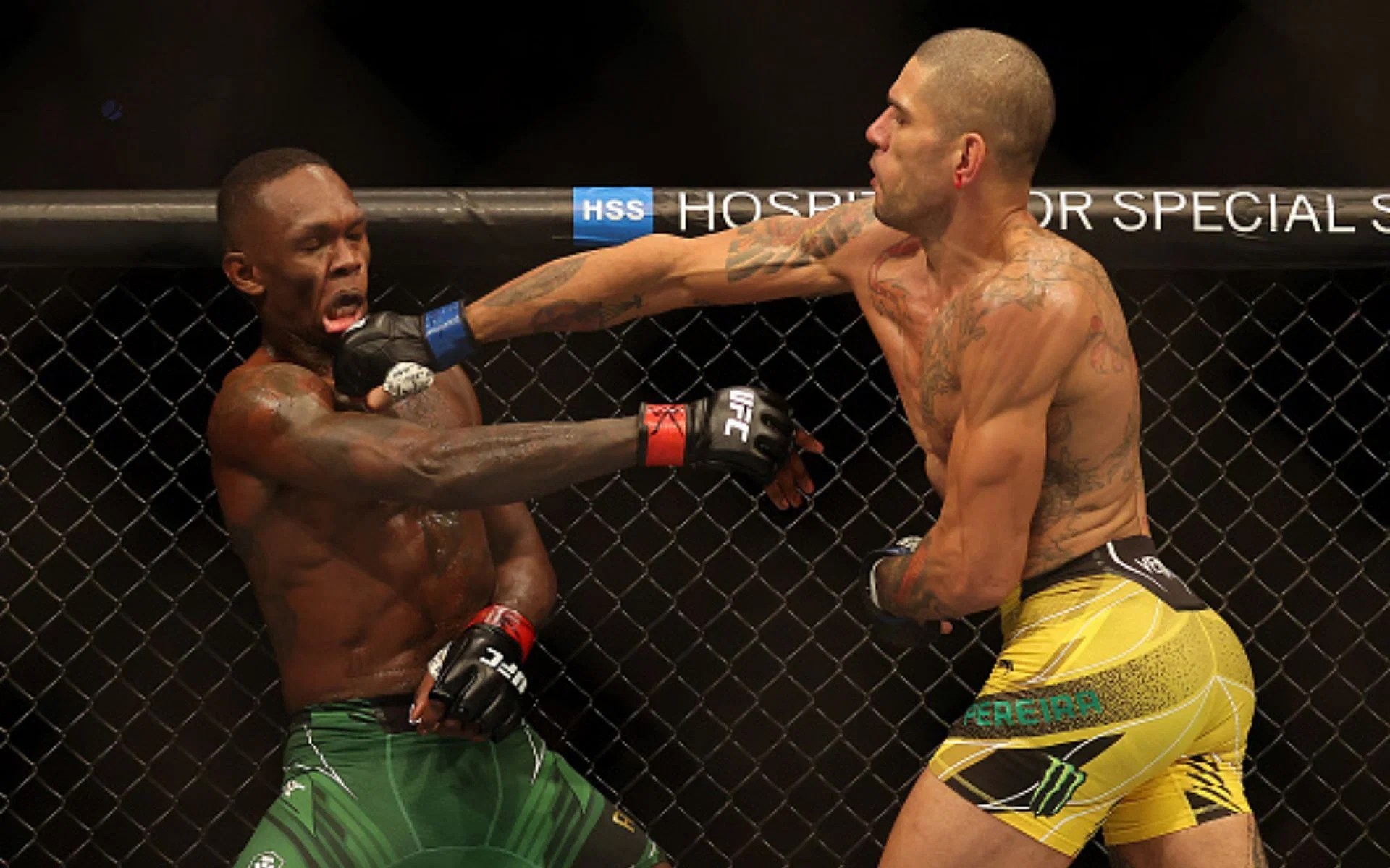 Alex Pereira fires back at Israel Adesanya's "early stoppage" claims