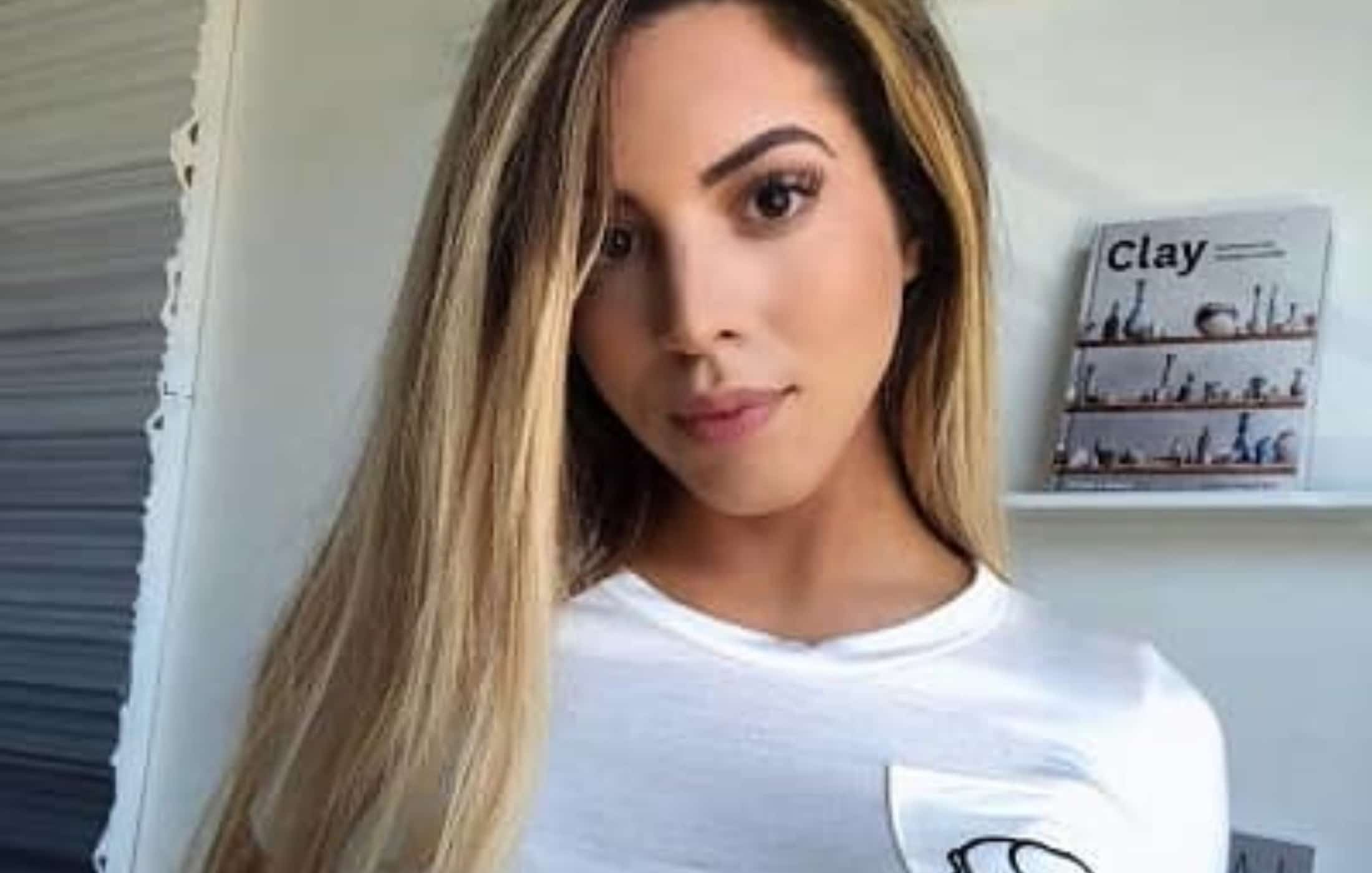 Danielley Ayala From Instagram Influencer To Entrepreneur