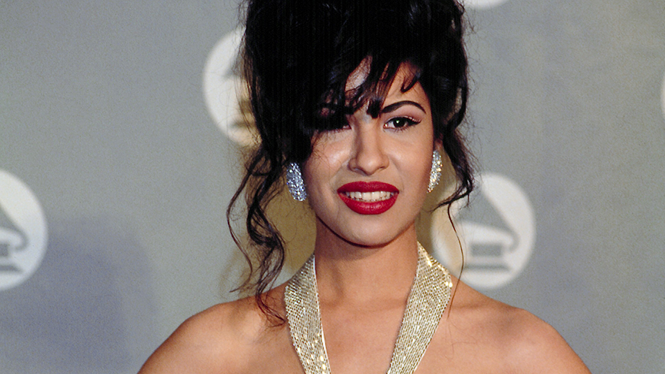 Outstanding Trivia When Was Selena Quintanilla Born