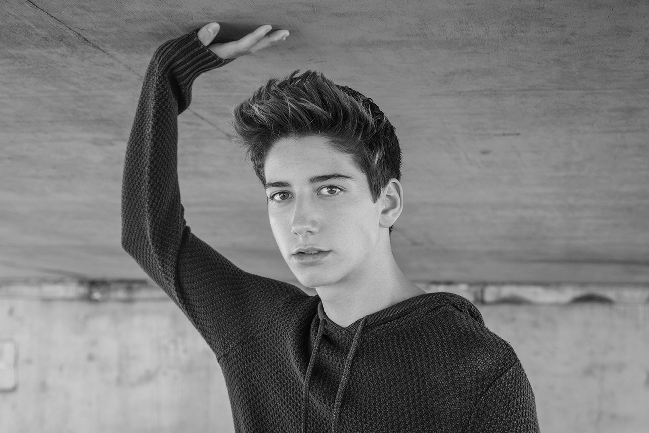 Milo Manheim Biography, Height & Life Story Super Stars Bio