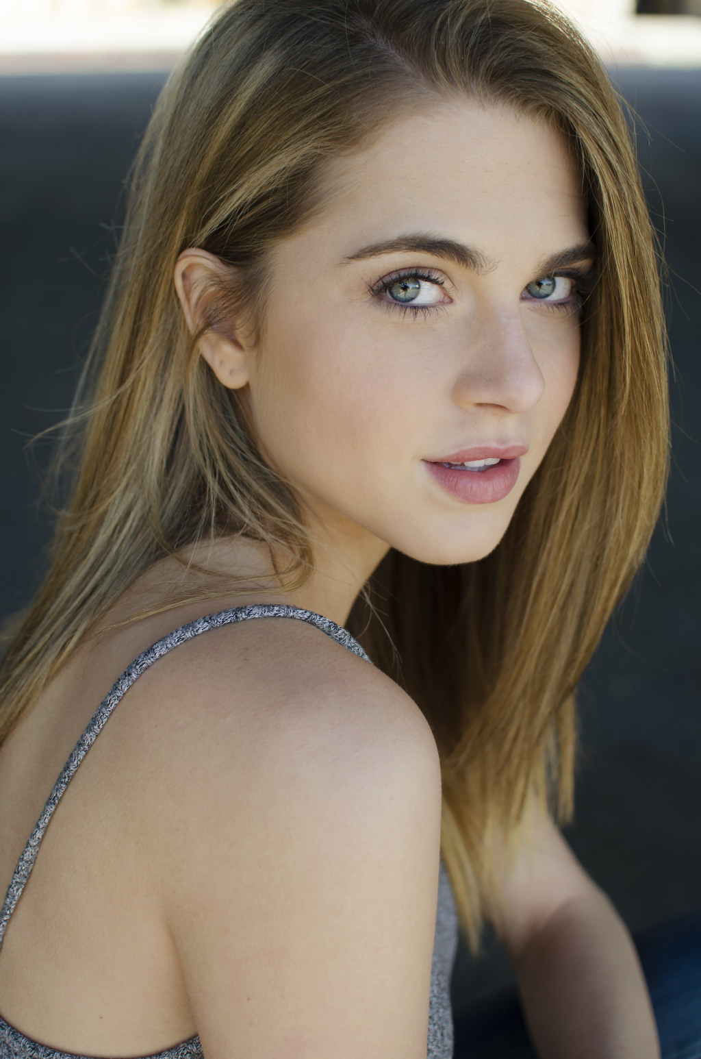 Anne Winters Biography, Height & Life Story Super Stars Bio